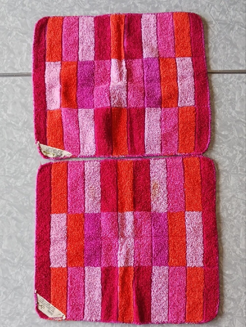 Sears~ 2 Vintage Pink & Orange Towel Sets - Picture 4 of 12